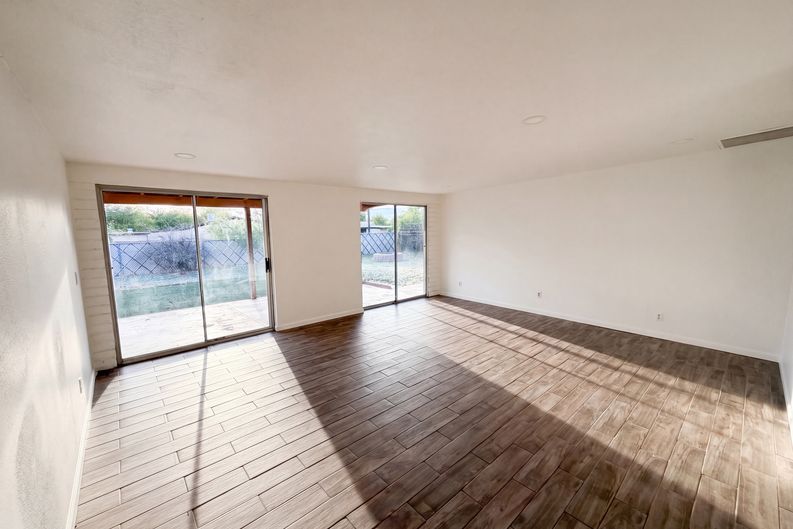 Photo 3 of 15 of 8421 E Balfour Dr, Tucson, AZ
