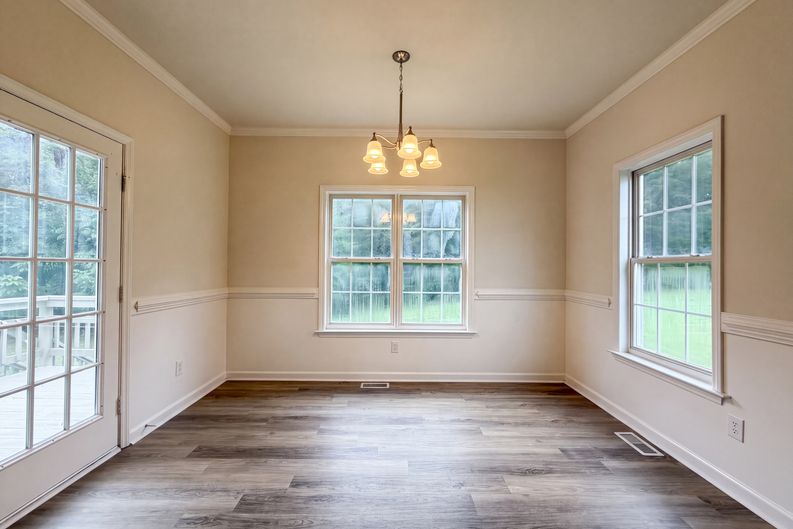 Photo 6 of 20 of 4100 Birchgarden Dr, High Point, NC
