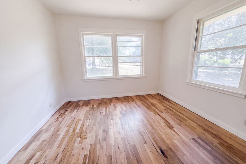 Photo 4 of 19 of 11212 Stuart St, Brownsboro, TX