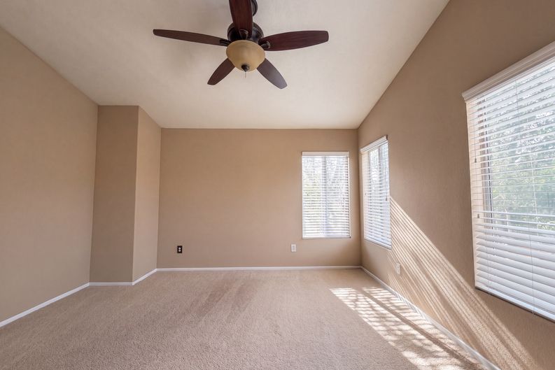Photo 10 of 22 of 5539 W Avenue L6, Lancaster, CA