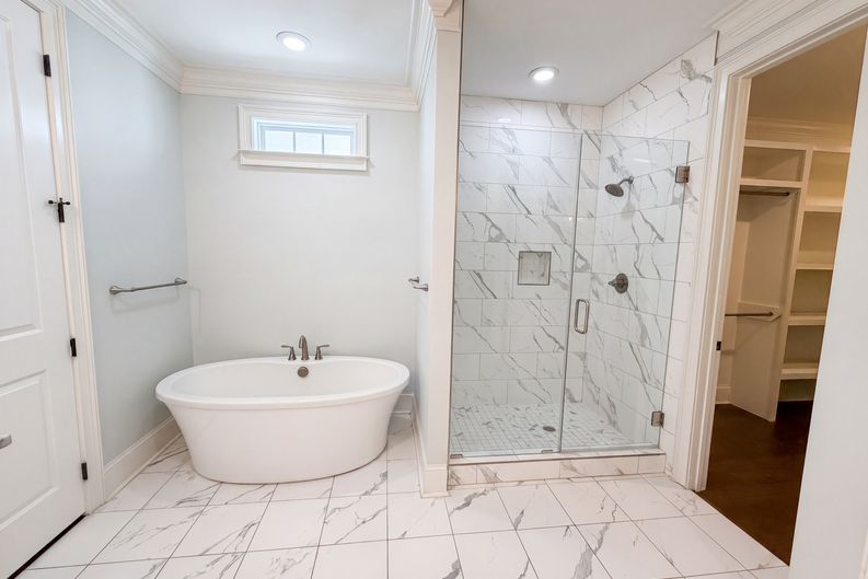 Photo 18 of 36 of 1901 Parrish Dr, Columbia, SC