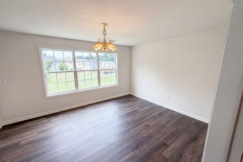 Photo 9 of 21 of 6126 Hickory Lane Dr, Union City, GA