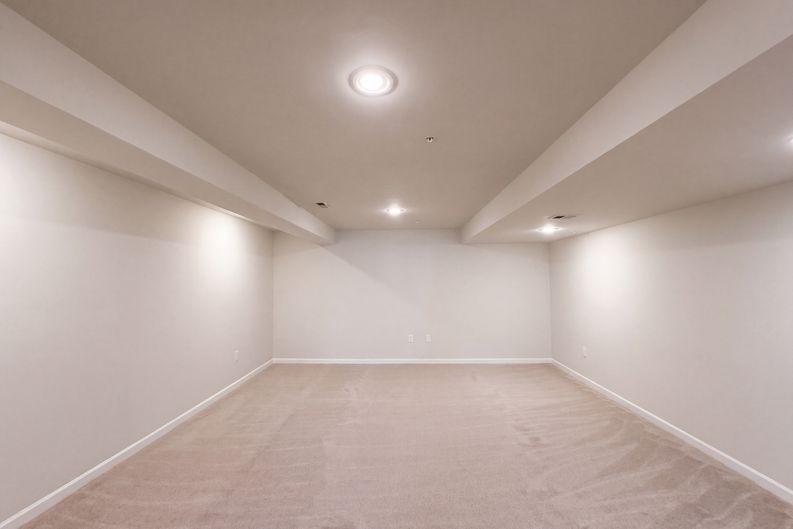 Photo 16 of 24 of 5108 Griffendale Ln, Upper Marlboro, MD