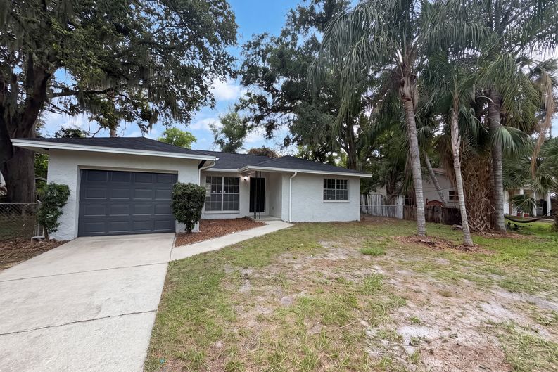 Photo 17 of 20 of 4209 E Alene Dr, Tampa, FL