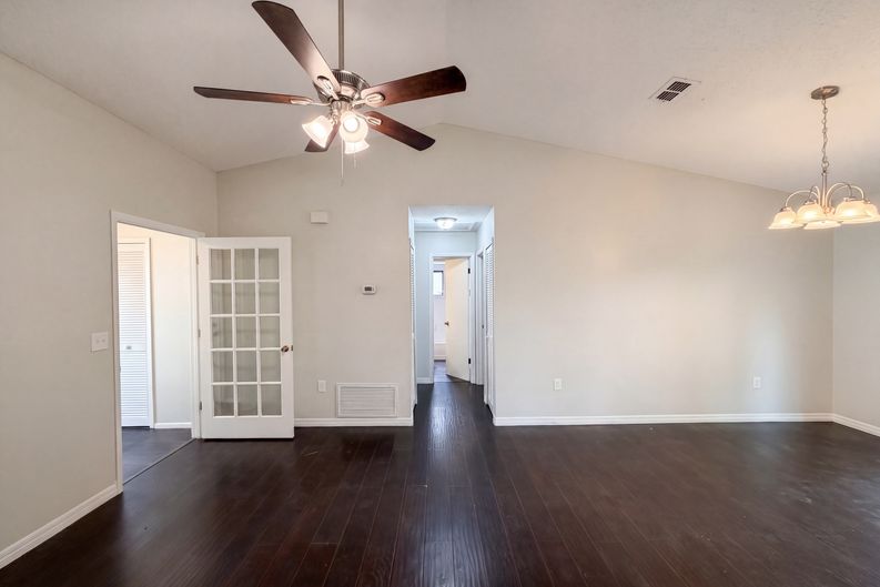 Photo 12 of 21 of 3622 Shady Grove Cir, Orlando, FL