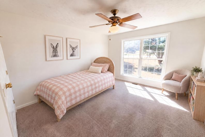 Photo 8 of 21 of 6140 Steve Scarlett Pl, La Vergne, TN