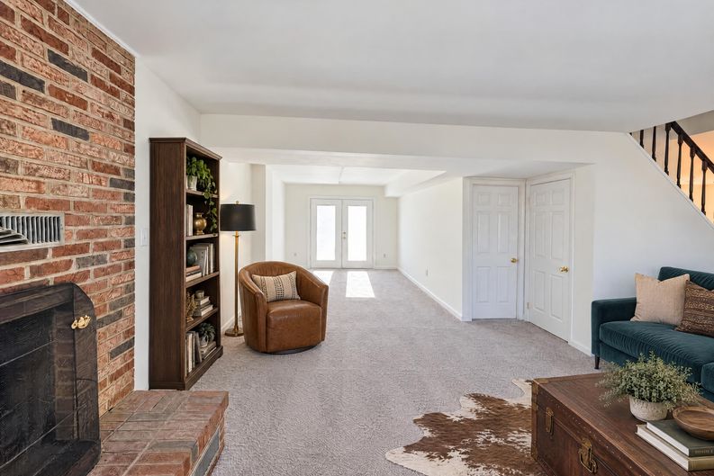 Photo 8 of 19 of 12801 Peachleaf Ct, Upper Marlboro, MD