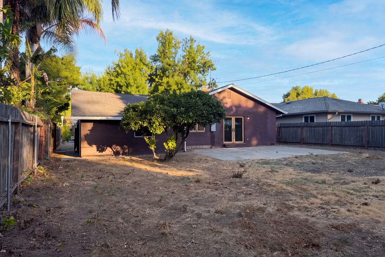 Photo 39 of 45 of 5351 Bonniemae Way, Sacramento, CA