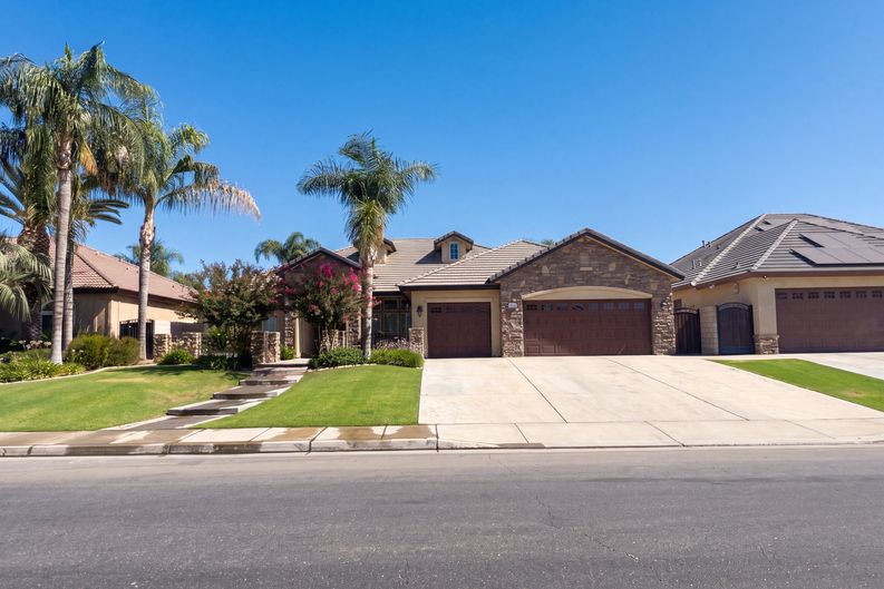 Photo 33 of 35 of 11904 Kenseth St, Bakersfield, CA