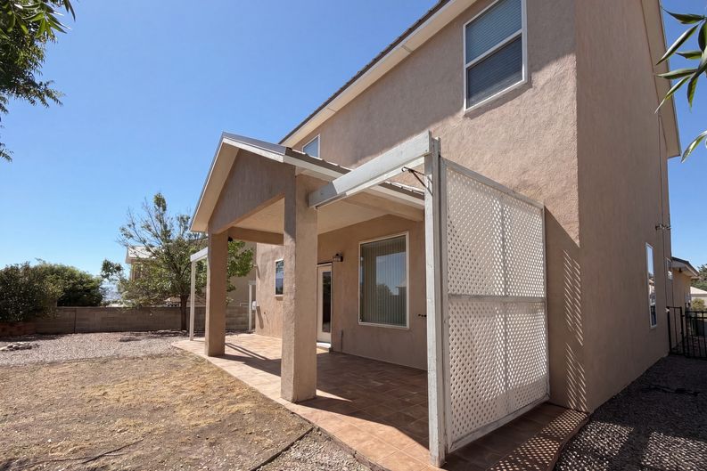 Photo 19 of 23 of 2513 Milagro Ridge Ct NE, Rio Rancho, NM
