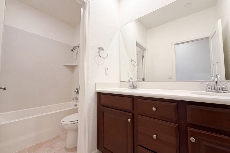 Photo 29 of 39 of 5022 Birch Valley Way, Rancho Cordova, CA