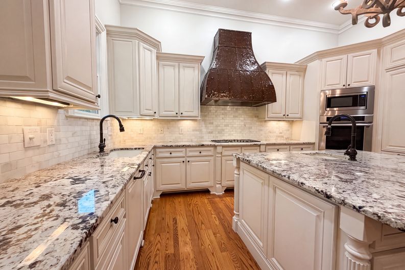 Photo 13 of 30 of 256 Hanson Way, Marietta, GA