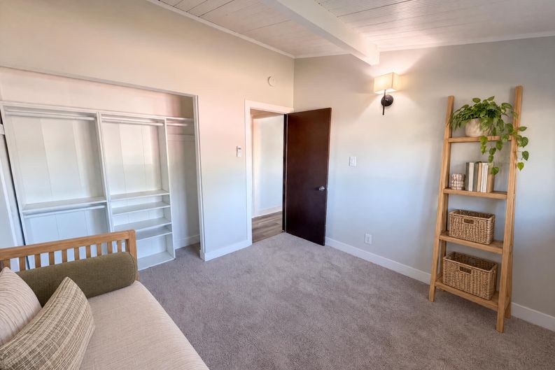 Photo 9 of 14 of 8869 Tangelo Ave, Fontana, CA