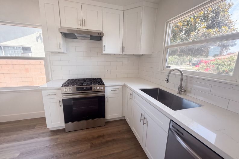 Photo 8 of 29 of 8015 Aldea Ave, LOS ANGELES, CA