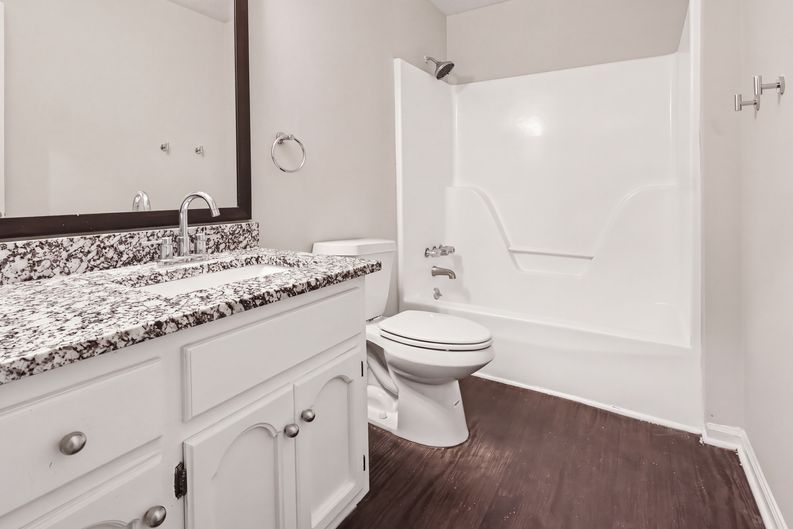 Photo 14 of 15 of 1724 Burgin Ave, Birmingham, AL
