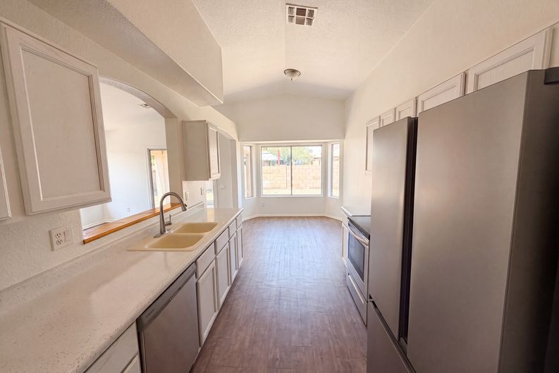 Photo 7 of 18 of 9103 N Palm Brook Dr, Tucson, AZ