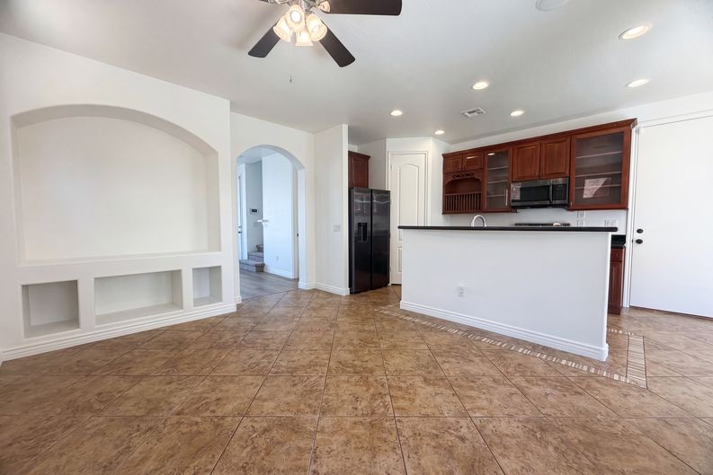 Photo 8 of 20 of 330 S Leandro, Mesa, AZ