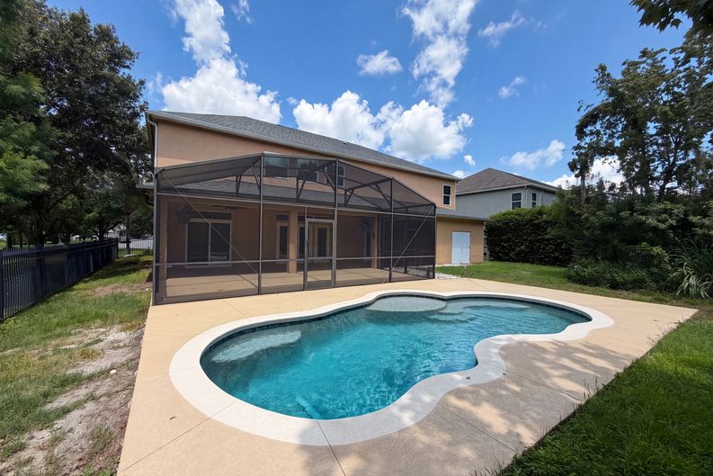 Photo 42 of 46 of 280 Chandler Cir, Oviedo, FL