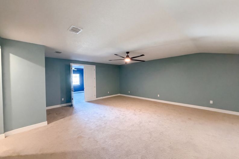 Photo 9 of 32 of 15173 Willow Ridge Dr, Montverde, FL