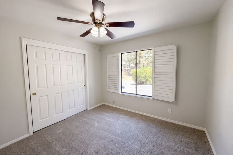 Photo 9 of 11 of 19273 Salvador Ct, Groveland, CA