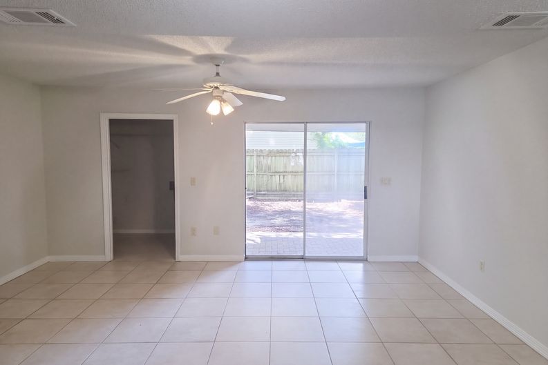 Photo 4 of 17 of 2 Cinderella Ln NW, Fort Walton Beach, FL