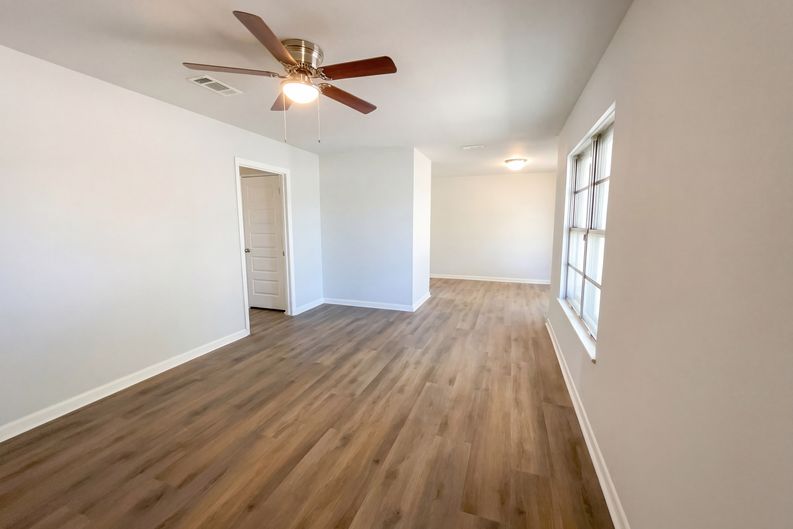Photo 13 of 14 of 354 Saipan Pl, San Antonio, TX