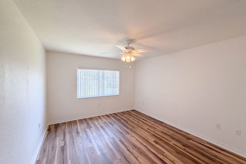 Photo 15 of 25 of 14280 SE 85th Ave, Summerfield, FL