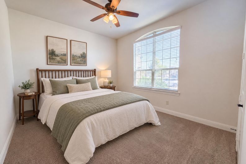 Photo 12 of 22 of 10832 Frost Pl, McKinney, TX