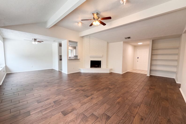 Photo 6 of 17 of 6315 Welles Fawn Cir, San Antonio, TX