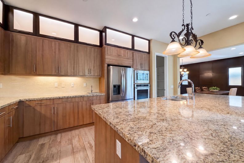 Photo 12 of 37 of 627 E Orange Blossom Way, Azusa, CA