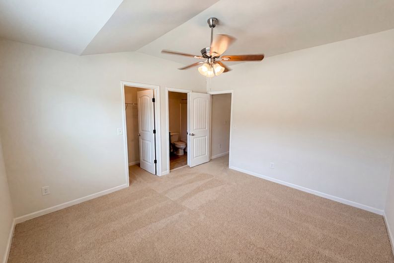 Photo 38 of 51 of 1481 Azalea Brook Dr, Lawrenceville, GA