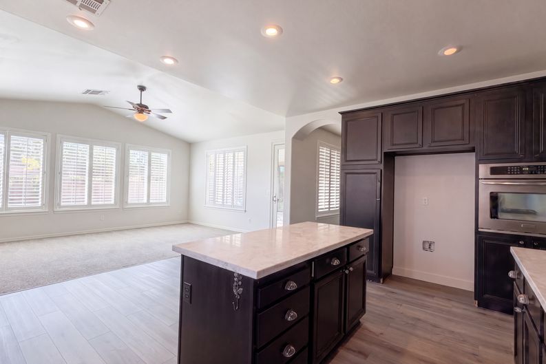 Photo 14 of 29 of 1415 Minuet St, Henderson, NV