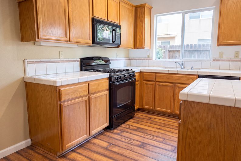 Photo 35 of 44 of 5344 Swindon Rd, Rocklin, CA
