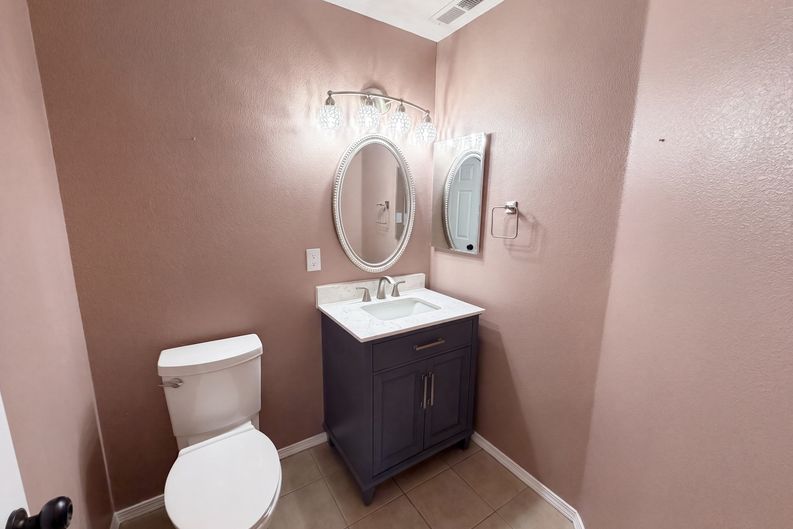 Photo 15 of 31 of 4701 26th Ave NE, Rio Rancho, NM