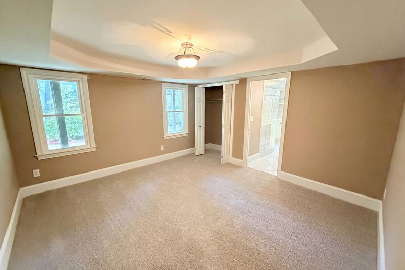 Photo 23 of 58 of 984 Forest Pond Ct, Marietta, GA