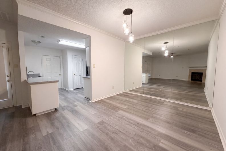 Photo 11 of 17 of 5836 Westhaven Dr, Fort Worth, TX