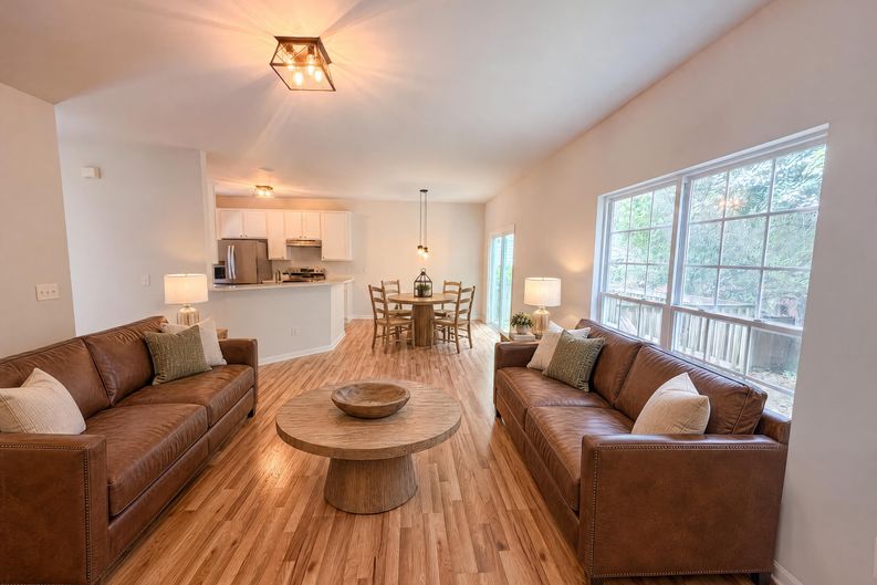 Photo 5 of 19 of 2308 Brasstown Ln, Apex, NC