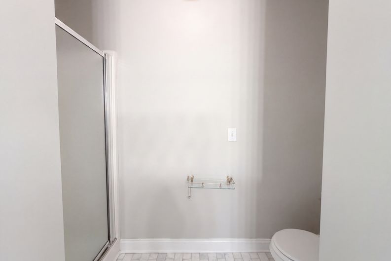 Photo 11 of 32 of 4468 Karron Dr, Powder Springs, GA