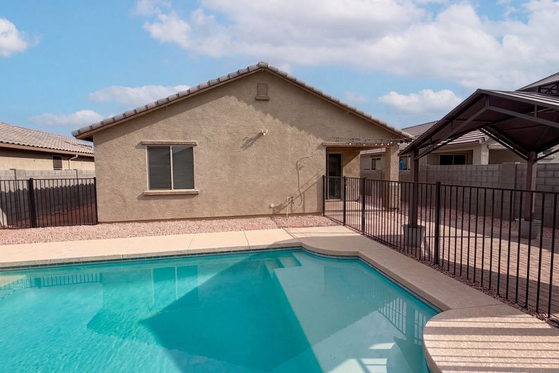 Photo 5 of 27 of 18175 W Carlota Ln, Surprise, AZ