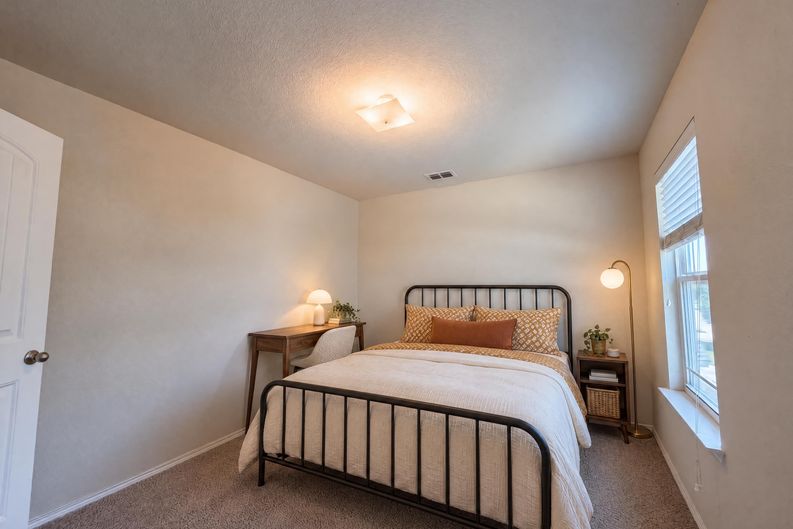 Photo 12 of 22 of 9201 Benevolent Ct, Aubrey, TX