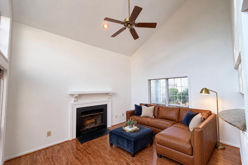 Photo 3 of 27 of 8509 Ivoryton Way, Montgomery Village, MD