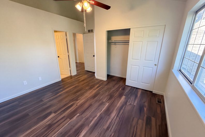 Photo 12 of 35 of 2064 S Xenia Way, Denver, CO