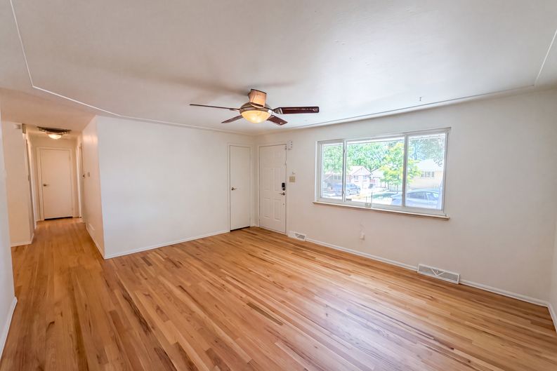 Photo 3 of 28 of 5667 Johnson St, Arvada, CO