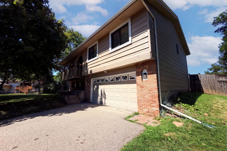 Photo 20 of 24 of 13802 Holyoke Path, Apple Valley, MN
