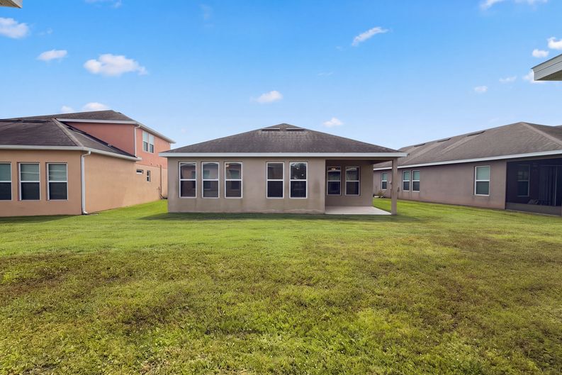 Photo 5 of 29 of 1958 Commander Way, Kissimmee, FL