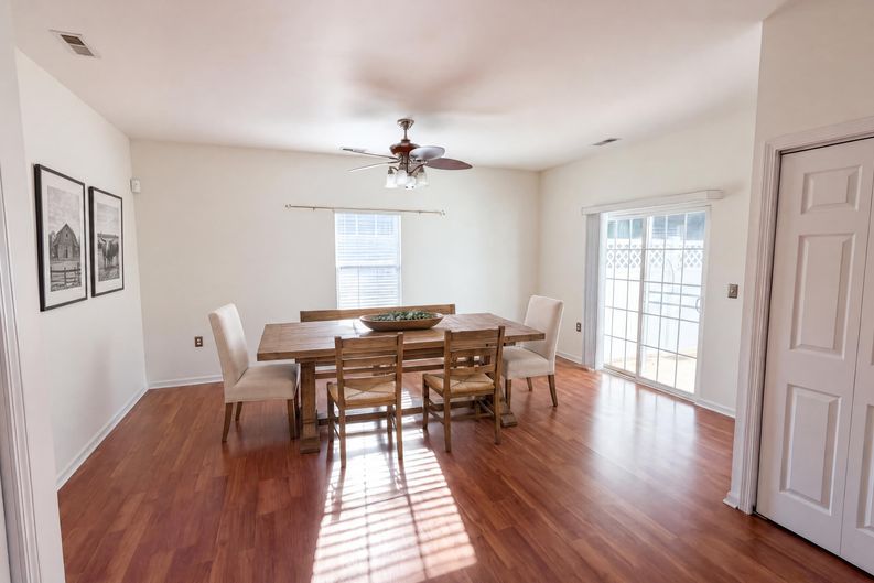 Photo 10 of 17 of 7175 Somerset Springs Dr, Charlotte, NC