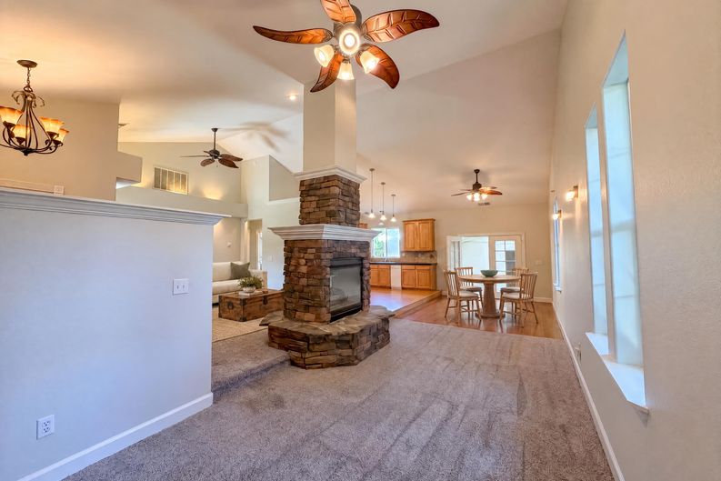 Photo 13 of 48 of 8233 Fair Way, Citrus Heights, CA