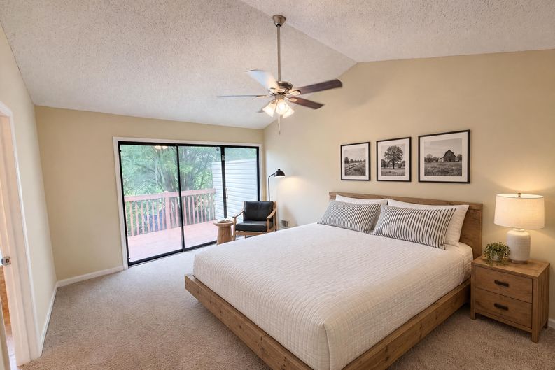 Photo 18 of 24 of 3271 Tennington Pl, Lawrenceville, GA