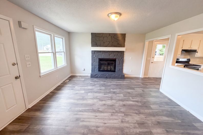 Photo 6 of 23 of 127 Toucan Way, Lexington, SC