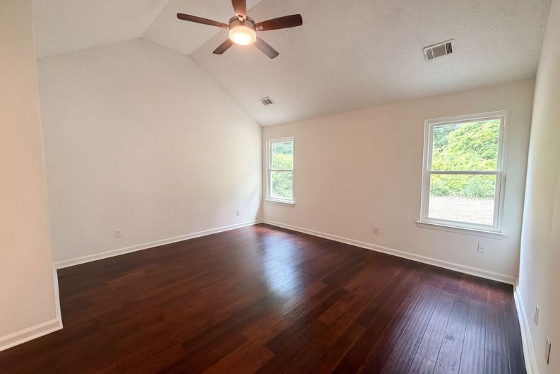 Photo 8 of 21 of 345 Espana St, Atlanta, GA